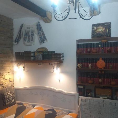 Апартаменты Casa Mola Мангалия Экстерьер фото